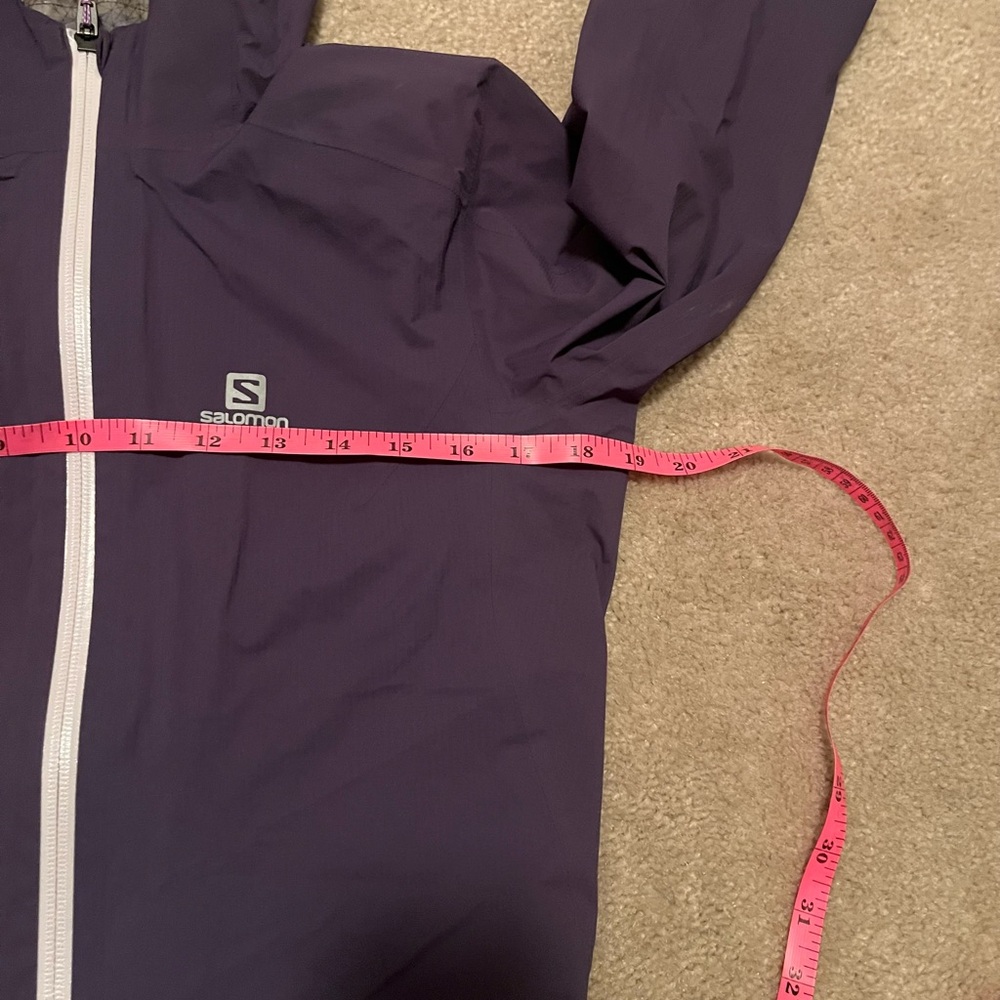 Salomon Women's Lightweight Jacket in Dark Purple - Picture 8 of 9